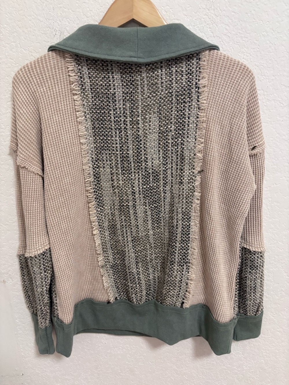 BKE Pieced Quarter Zip Oversized Pullover NWT - Picture 5 of 6